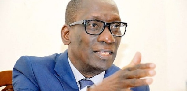 Diop Decroix : "La famille de Macky avait manifesté devant les grilles du palais et pourtant..."