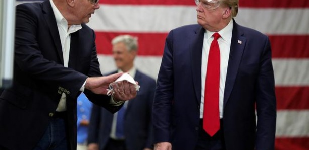 À Phoenix, Trump appelle à tourner la page et à «ouvrir» l'économie