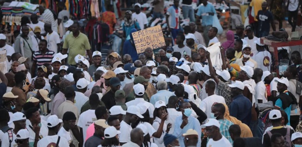 Saër  Tambedou, initiateur de "Touche pas à ma table": "Pourquoi les marchands ambulants ne voteront pas pour Barthélémy Dias..."