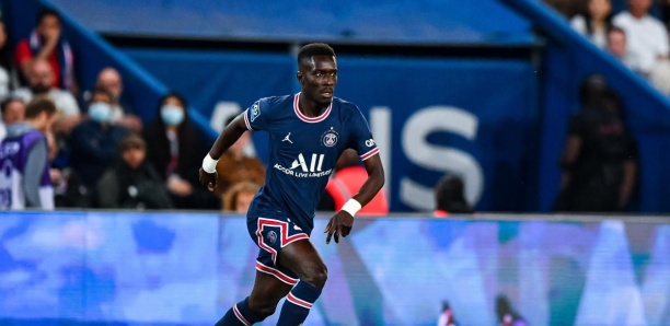 Le groupe parlementaire BBY vole au secours de Gana Gueye