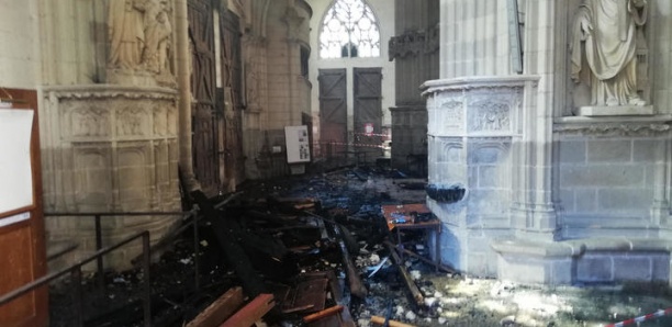 Incendie dans la cathédrale de Nantes : un bénévole du diocèse en garde à vue