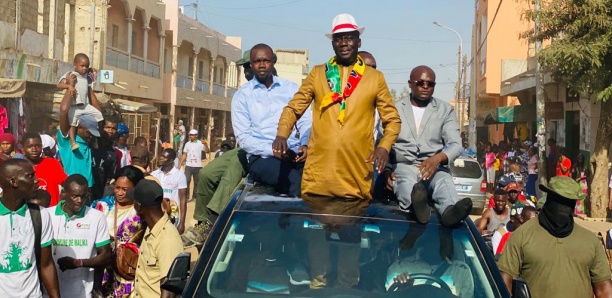 [Photos-Vidéo] Yewwi prend d'assaut Keur Massar et Pikine : La Jeunesse déterminée à assurer la victoire à la coalition