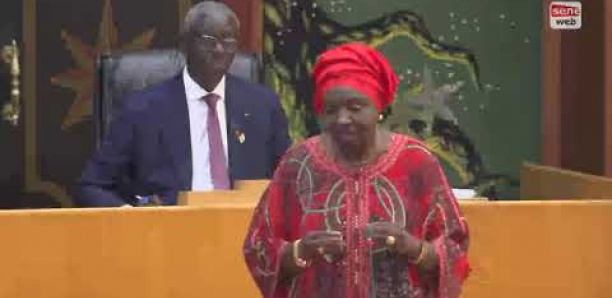 [Vidéo] Troisième mandat : Mimi Touré somme Amadou Ba de clarifier sa position