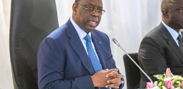Thiès: Macky Sall met 1500 milliards de FCFA sur la table pour…