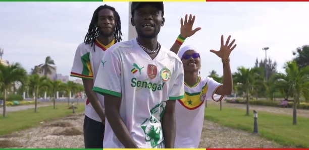 Jo Lakro - Allez les lions feat khalifa Ndoumbelane, Barenzo, Amina, Xipili