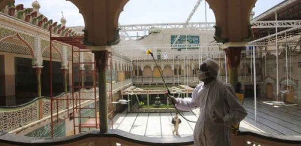 Coronavirus: l'Algérie assouplit le couvre-feu pour le ramadan