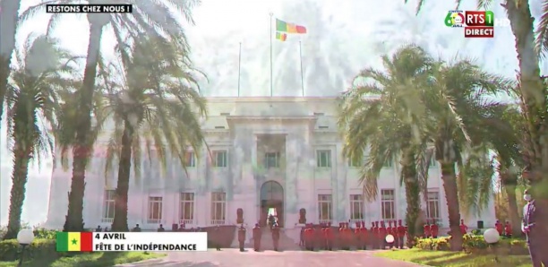 4-Avril : Revivez la cérémonie de levée des couleurs au palais de la République
