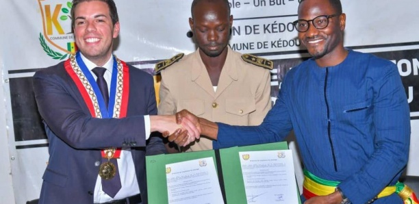 Ousmane Sylla renouvelle le jumelage entre Kédougou et la ville de Bruay –La-Buissiere