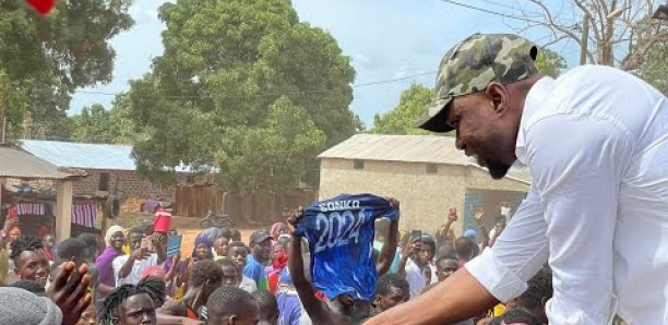 Ousmane Sonko draine du monde à Goudomp
