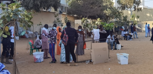 Centre de Patte d’oie : Un problème d'imprimante retarde le démarrage du vote
