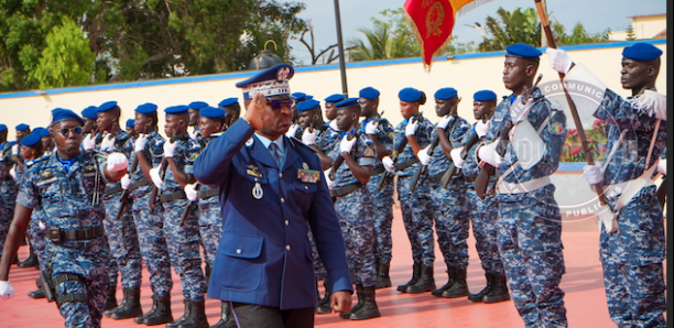 Gendarmerie : Les contingents SENFPU 1-18 et 2-18 MONUSCO reçoivent le drapeau national