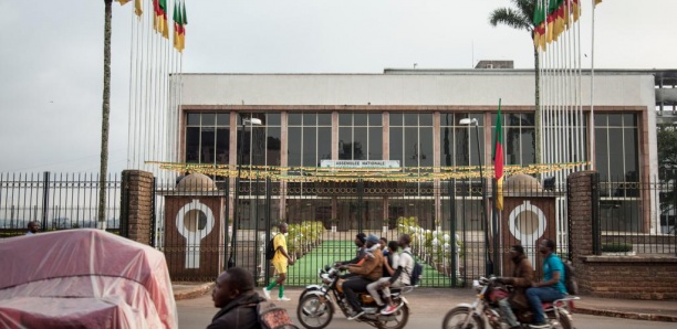 Cameroun: les députés adoptent le projet de loi sur la décentralisation