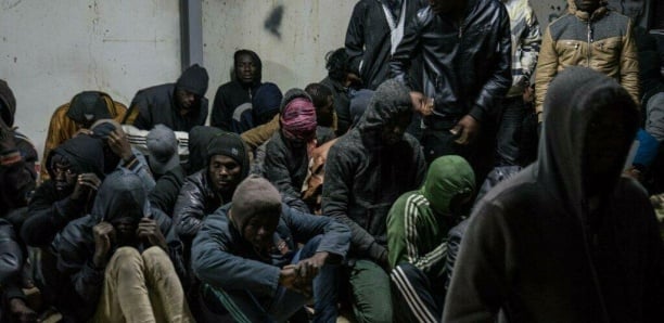 Un rapatrié raconte l'enfer libyen : «Des cellules surpeuplées, un seul repas, l'eau mélangée à celle des fosses septiques»