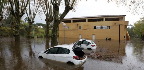 Au moins quatre morts après les inondations dans le Sud-Est