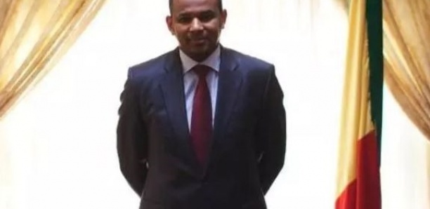 Présidentielle au Mali: l'ancien Premier ministre Boubou Cissé fait un pas vers la candidature