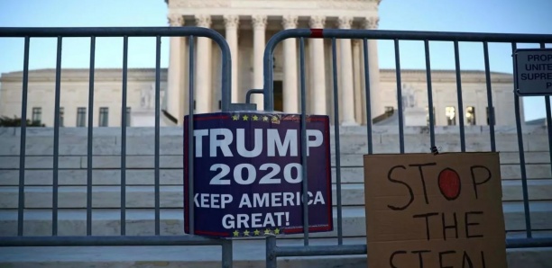 États-Unis : Faute de preuves, les avocats de Trump en difficulté devant les tribunaux