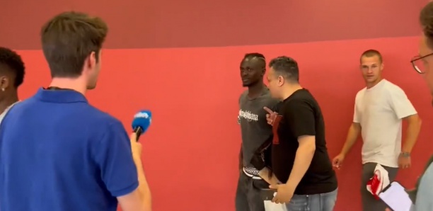 Sadio Mané au journaliste: "Tu me tues tous les jours et maintenant tu veux parler !"