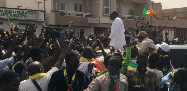 Mbacké: Déthié Fall s'offre un bain de foule avant l'arrivée de Sonko