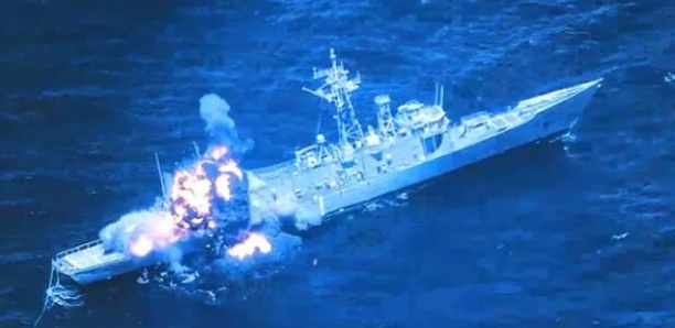 Un navire américain coulé par un missile lors d'un exercice d'entraînement