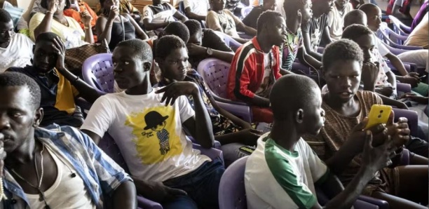 [Vidéo] Pikine : Quand des jeunes transforment (positivement) leur quartier