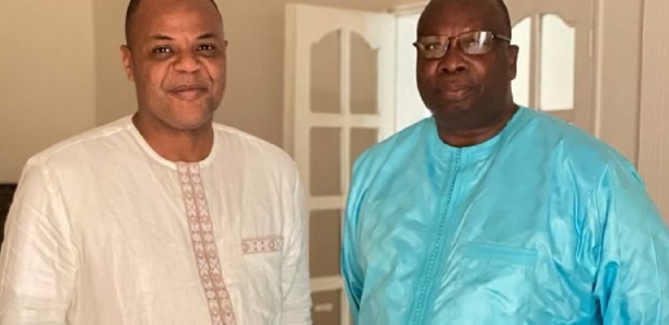 [Vidéo] Locales 2022: Seydina Mandione ibn Serigne Abdoulaye Thiaw Laye soutient Mame Mbaye Niang pour la ville de DAKAR
