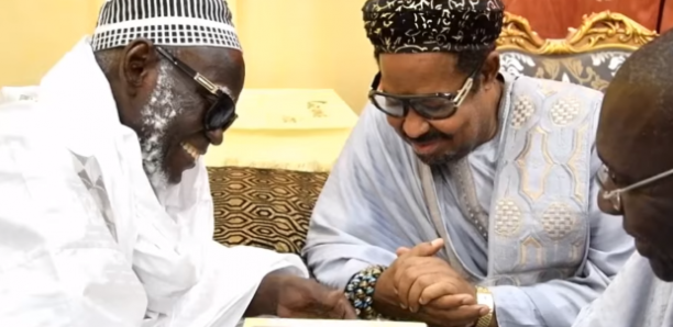 Serigne Mountakha appelle Ahmed Khalifa Niasse : Voici le contenu de la discussion