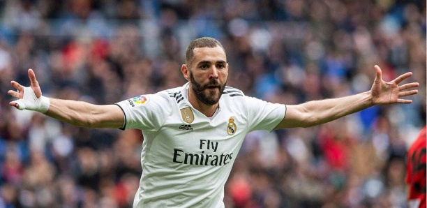 Real Madrid : Quand Varane évoque un retour de Karim Benzema chez les Bleus...