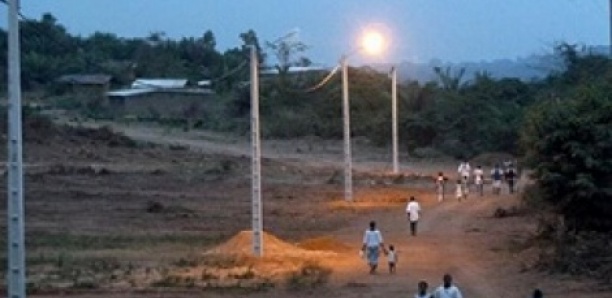 Electrification Rurale : De vielles doléances enfin satisfaites par le Programme d'Urgence de Développement Communautaire (PUDC) dans le cadre du projet d'électrification de 2000 villages