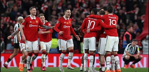 Foot/Angleterre: Manchester United bat remporte la Coupe de la Ligue