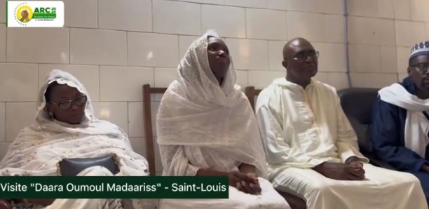 Candidate à l’élection présidentielle, Anta Babacar Ngom en visite dans un daara de Saint-Louis