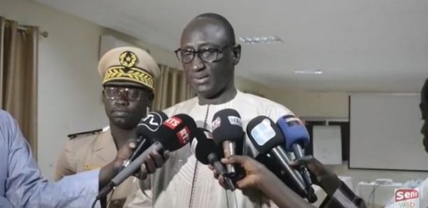 Programme national d’éclairage public solaire : 200 lampadaires prévus pour chaque commune du Sénégal (ANER)