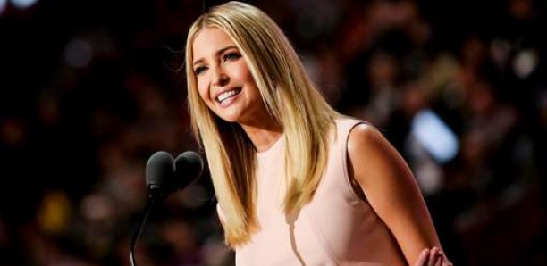 Ivanka Trump partage des photos de ses enfants posant avec des armes à feu