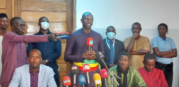 Dr Babacar Diop, maire de Thiès : "Je ne cherche pas à vilipender Talla Sylla"