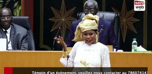 Loi de Finances 2023: Le show de Coura Macky devant l’Assemblée nationale