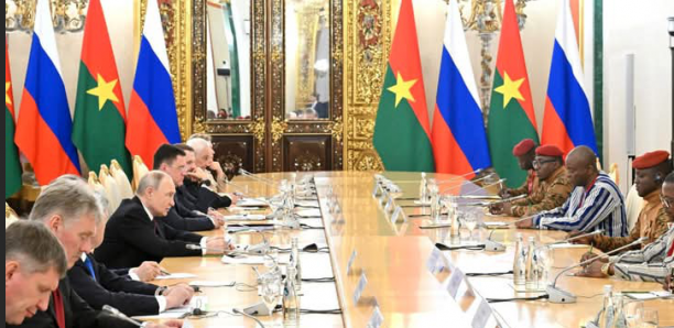 Burkina Faso : La Russie double les bourses d’études pour les Burkinabè