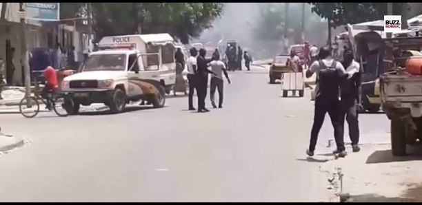 Marche Samando Sunu Yeuf: Des tirs lacrymogènes sur les manifestants à Grand-Dakar