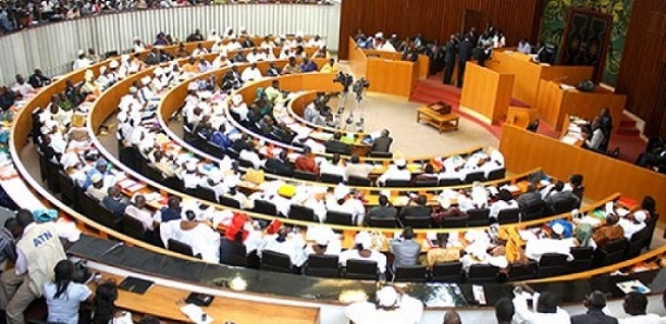 Hémicycle : Découvrez le nouveau bureau de l’Assemblée nationale !