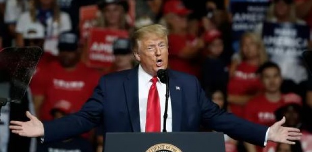 Trump persiste et signe: “Le virus va disparaître et j'aurai raison”