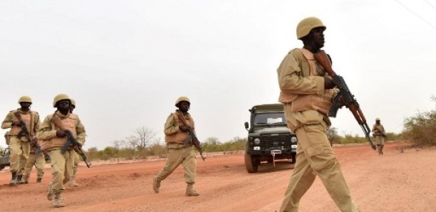 L'armée burkinabè va former des civils volontaires pour défendre le pays
