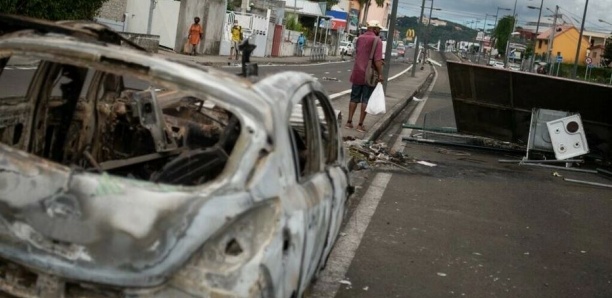 France : le préfet de Martinique instaure un couvre-feu «jusqu'au retour au calme»