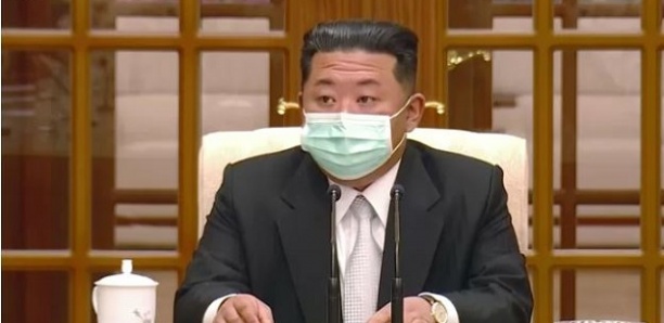 Kim Jong Un fustige les autorités sanitaires et mobilise l'armée face à l’épidémie de Covid-19