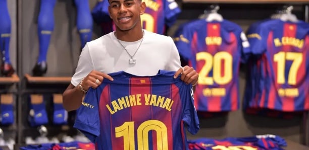 Foot: Lamine Yamal récupère le N.10 de Messi, Ronaldinho et Maradona