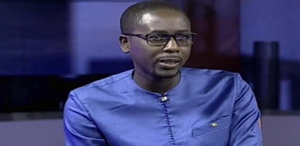 SITUATION EN GUINÉE : PAPE ALE NIANG  POINTE DU DOIGT LA CEDEAO