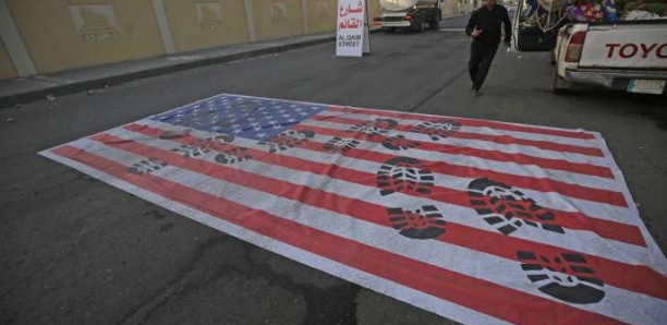 L'Iran prédit que les États-Unis seront «expulsés» d'Irak et de Syrie