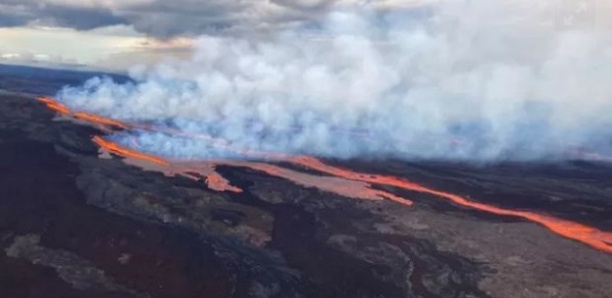 Les images de l’éruption du plus grand volcan actif du monde après 40 ans de repos