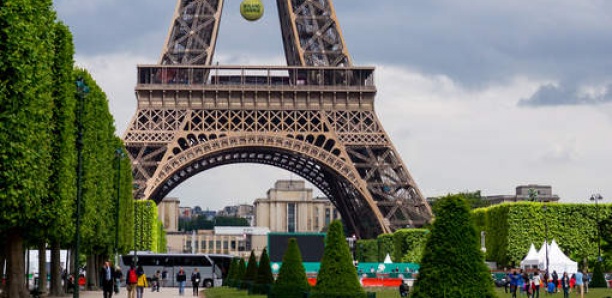 Les Parisiens redécouvrent leur ville sans touristes