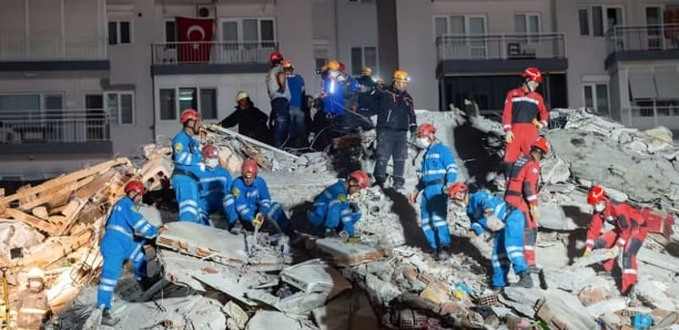 Turquie: puissant séisme de magnitude 6,2 au large d'Istanbul