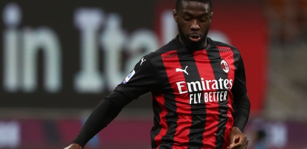 Mercato : Tomori définitivement à Milan (off.)