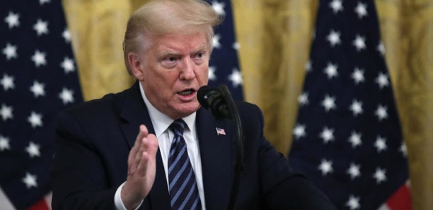 Donald Trump lie le Covid-19 à un laboratoire chinois et menace de taxer Pékin