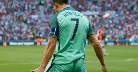 Euro 2016 : un but sublime et un record pour Cristiano Ronaldo, qui a marqué dans quatre Euros